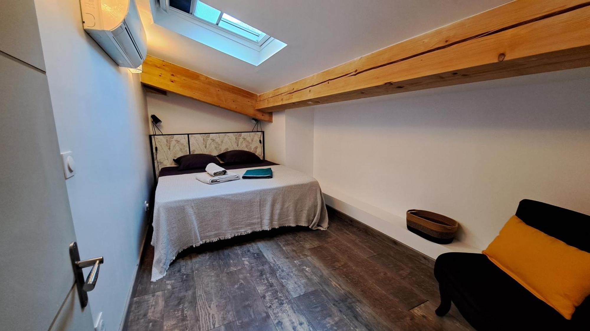 Bed & Breakfast Les Du Chateau De Fenestrelle Aubagne