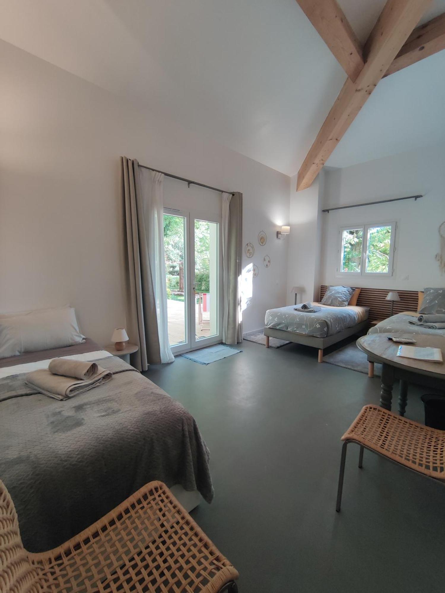 Bed & Breakfast Les Du Chateau De Fenestrelle Aubagne